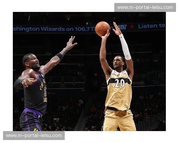 湖人混合防守战术盘活全队 8连客末战限制篮网内线得分 湖人混合防守战术盘活全队 8连客末战限制篮网内线得分